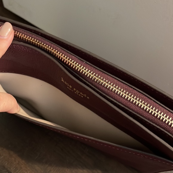 BNWOT Kate Spade Crossbody purse - Picture 5 of 5